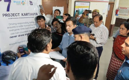 कानपुर आरटीओ में पुलिस-प्रशासन की बड़ी छापेमारी, 22 संदिग्ध दलाल हिरासत में