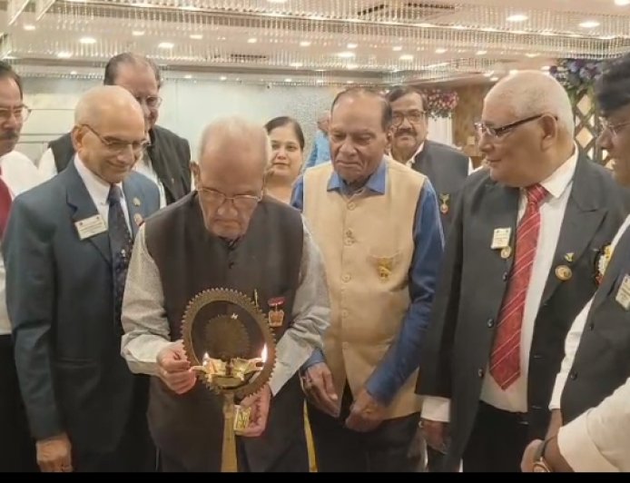 Alliance Club Kanpur: अलंकृत-154 का शपथ ग्रहण समारोह, सीमा शुक्ला बनीं अध्यक्ष