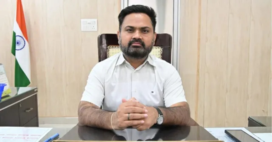 Kanpur News: नए DM महेंद्र सिंह तंवर ने संभाला कार्यभार, बोले- सड़कों की समस्याओं का निरीक्षण कर कराया जाएगा समाधान
