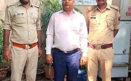 कुशीनगर में महिला शिक्षिका से संबंध बनाने के दबाव का आरोप, वीडियो वायरल; स्कूल प्रबंधक दिनेश राय गिरफ्तार